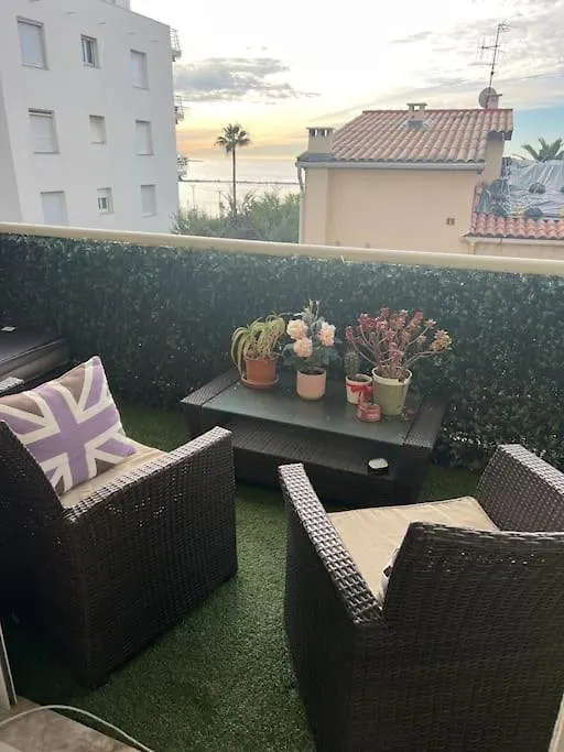 Apartment Beach & Airport Appartement Saint-Laurent-du-Var