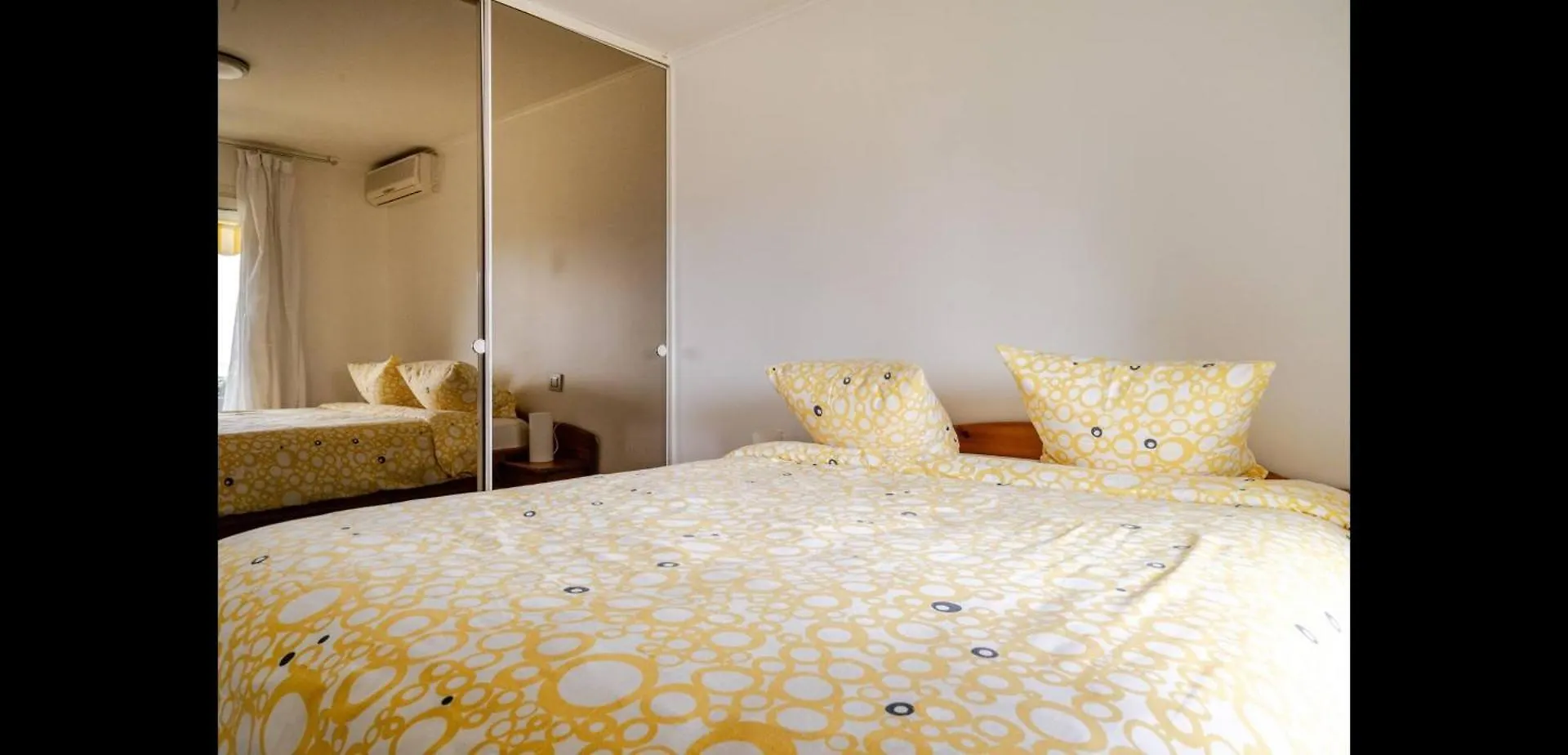 Beach & Airport Appartement Saint-Laurent-du-Var 0*,  France